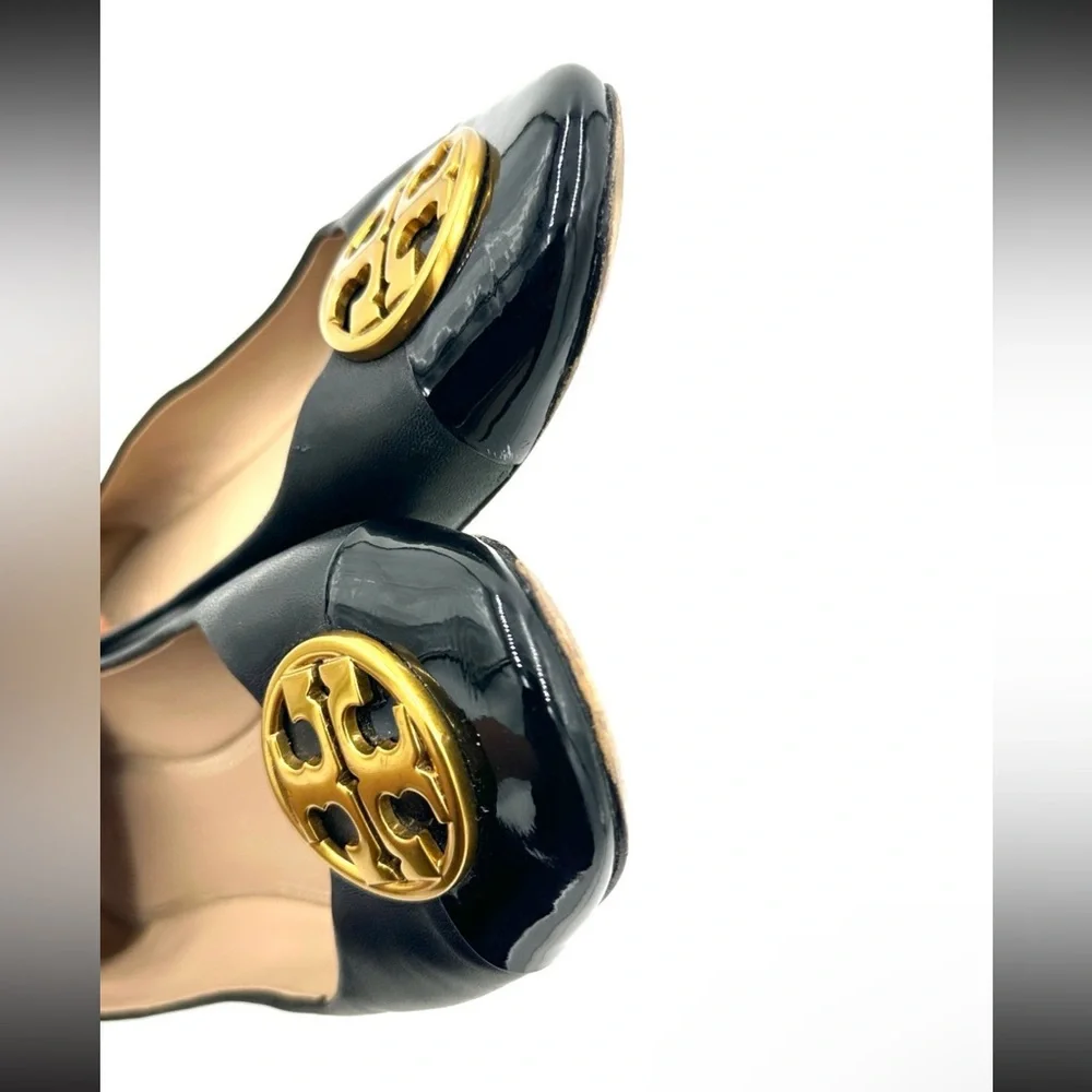 Tory Burch Chelsea Ballet Flats Napa Leather‎ Black Gold Medallion cap toe 9.5M